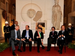 AZNAR-ROMA-FOTO 1