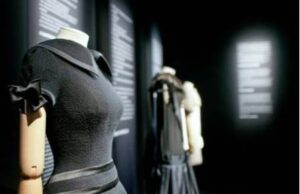 La ministra de Cultura inaugura en Bruselas «20 trajes para Europa»