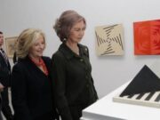 La Reina inaugura la exposición de la colección Patricia Phelps Cisneros