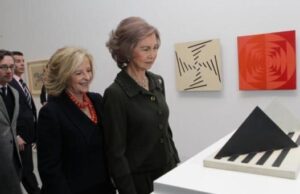 La Reina inaugura la exposición de la colección Patricia Phelps Cisneros