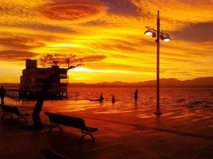 UNO. Amanecer en la bahía Foto Miguel Á. Miguélez