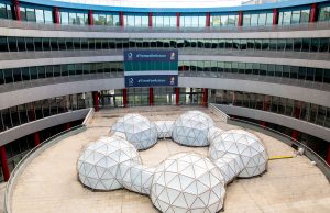 Arte de Michael Pinsky, ‘Pollution pods’, en la Cumbre del Clima