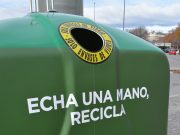 Celebrar el bicentenario del Museo del Prado reciclando vidrio