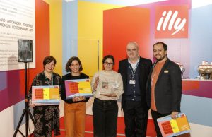 Hellen Ascoli gana el Premio illy SustainArt