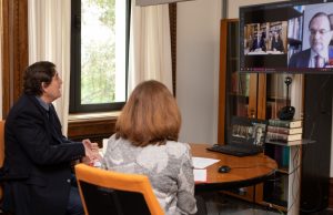 Los Reyes abordaron el futuro del Instituto Cervantes tras la pandemia