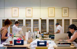 Equipos de protección personal para la Biblioteca Nacional y el INAEM