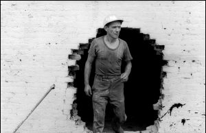 «La destrucción del Bajo Manhattan» de Danny Lyon