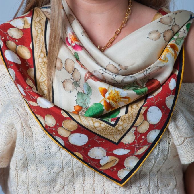 Pañuelos de seda para un look perfecto