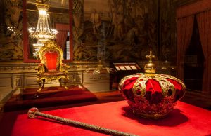 Patrimonio Nacional abre más espacios en el Palacio Real