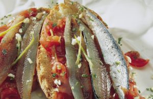 Tiempo de anchoa, boquerón, bocarte… Comienza su temporada de pesca