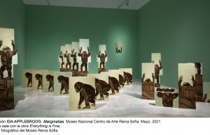 «Marginalias» la obra de Ida Applebroog en el Museo Reina Sofía