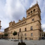 Exterior Palacio de Monterrey (2)