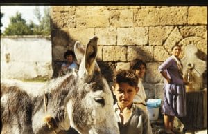 Cultura digitaliza 8.000 fotografías del archivo de Luis Agromayor