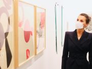 La Reina inauguró ARCOmadrid ante la ausencia del Rey por Ucrania