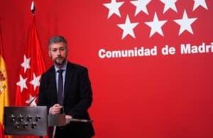 Madrid elimina el uso individual de «tablets» en los colegios