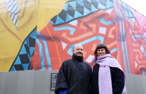 Andrea Canepa viste el Palacio de Cristal con Fardo