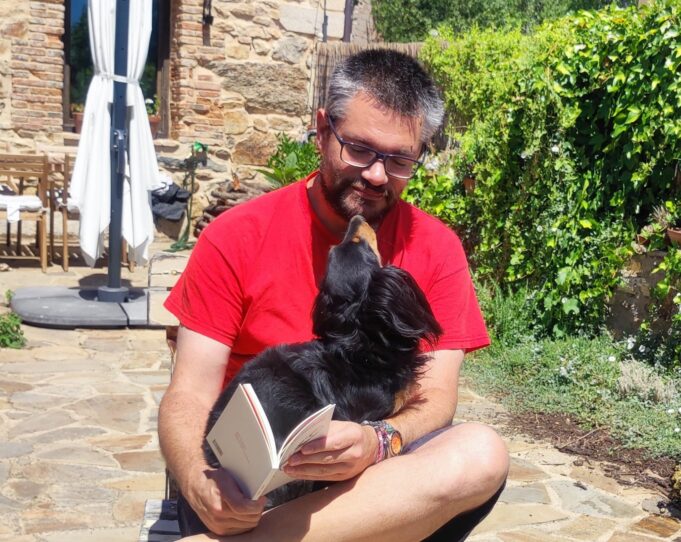 Alejandro Daza, escritor e ilustrador